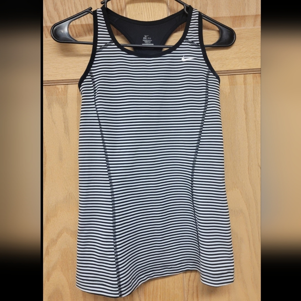 Nike Dri-Fit Womens Racerback Tank Size S Built In Bra Black & White Striped Gym